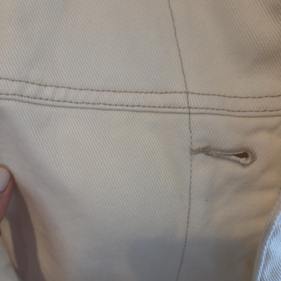 Cream Jacket - Picture 4 of 7